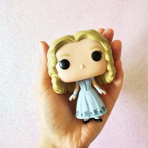 ❤️SOLD❤️*Vaulted Disney's Alice Funko